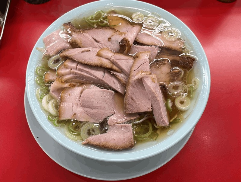 「邦ちゃん」チャーシュー麺を体験｜切りたてチャーシューと無料ごはん
