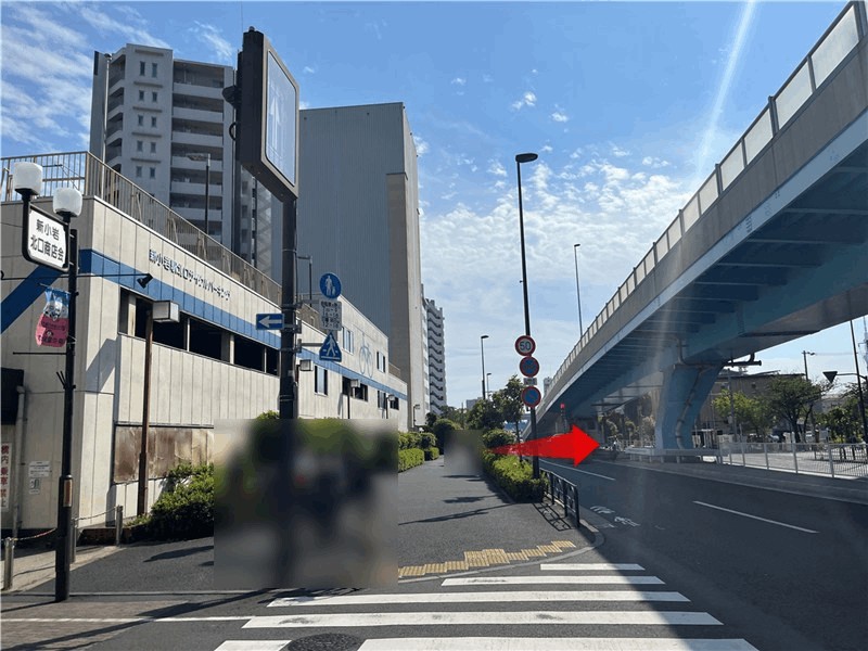 蔵前橋通りを渡る信号